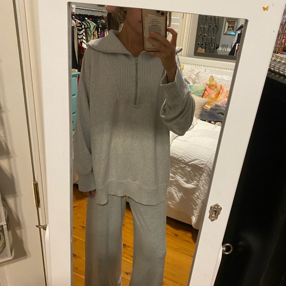 Aerie grey half zip sweatshirt